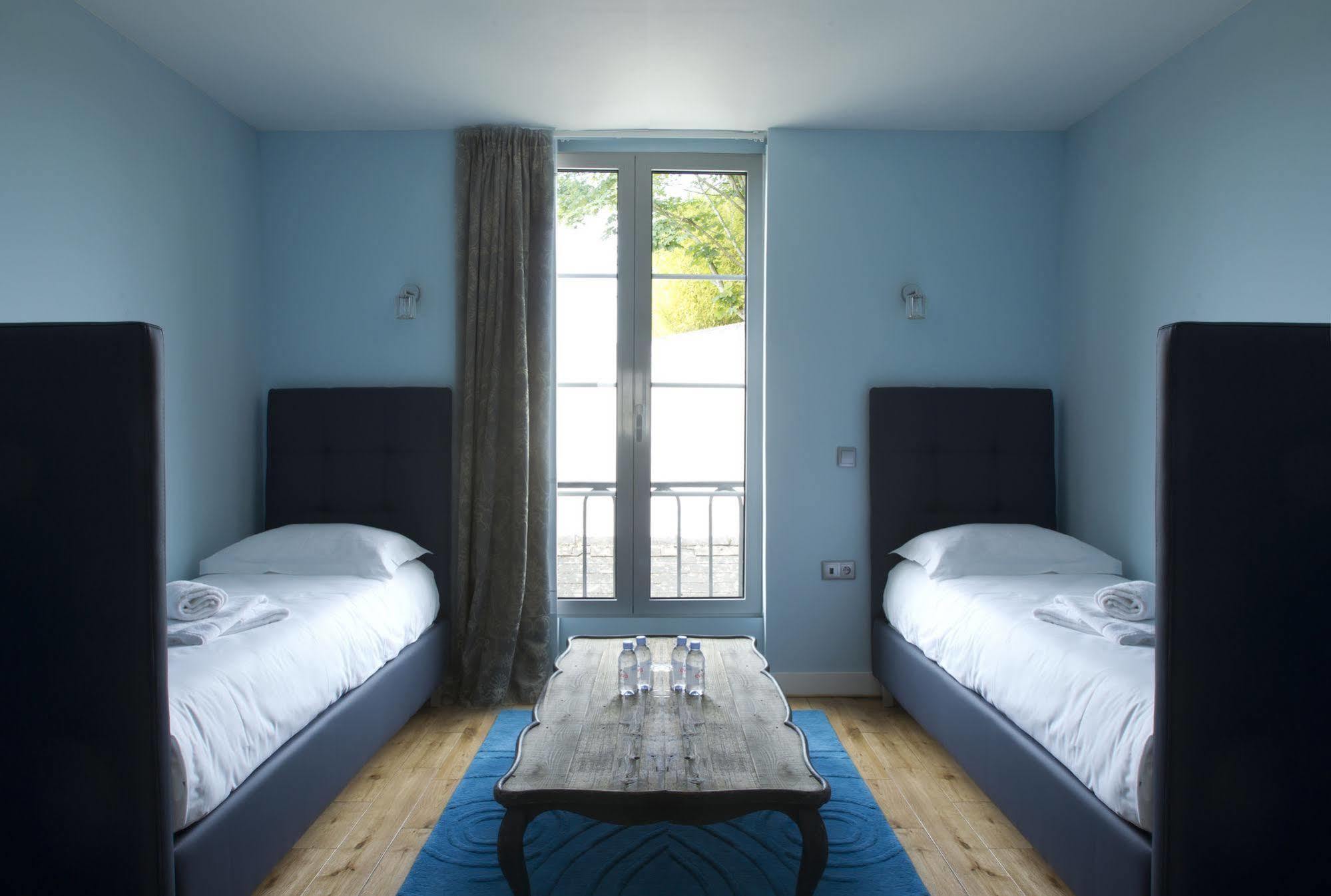 Boutique Hotel Valezieux โรเชอร์กอร์บง ภายนอก รูปภาพ