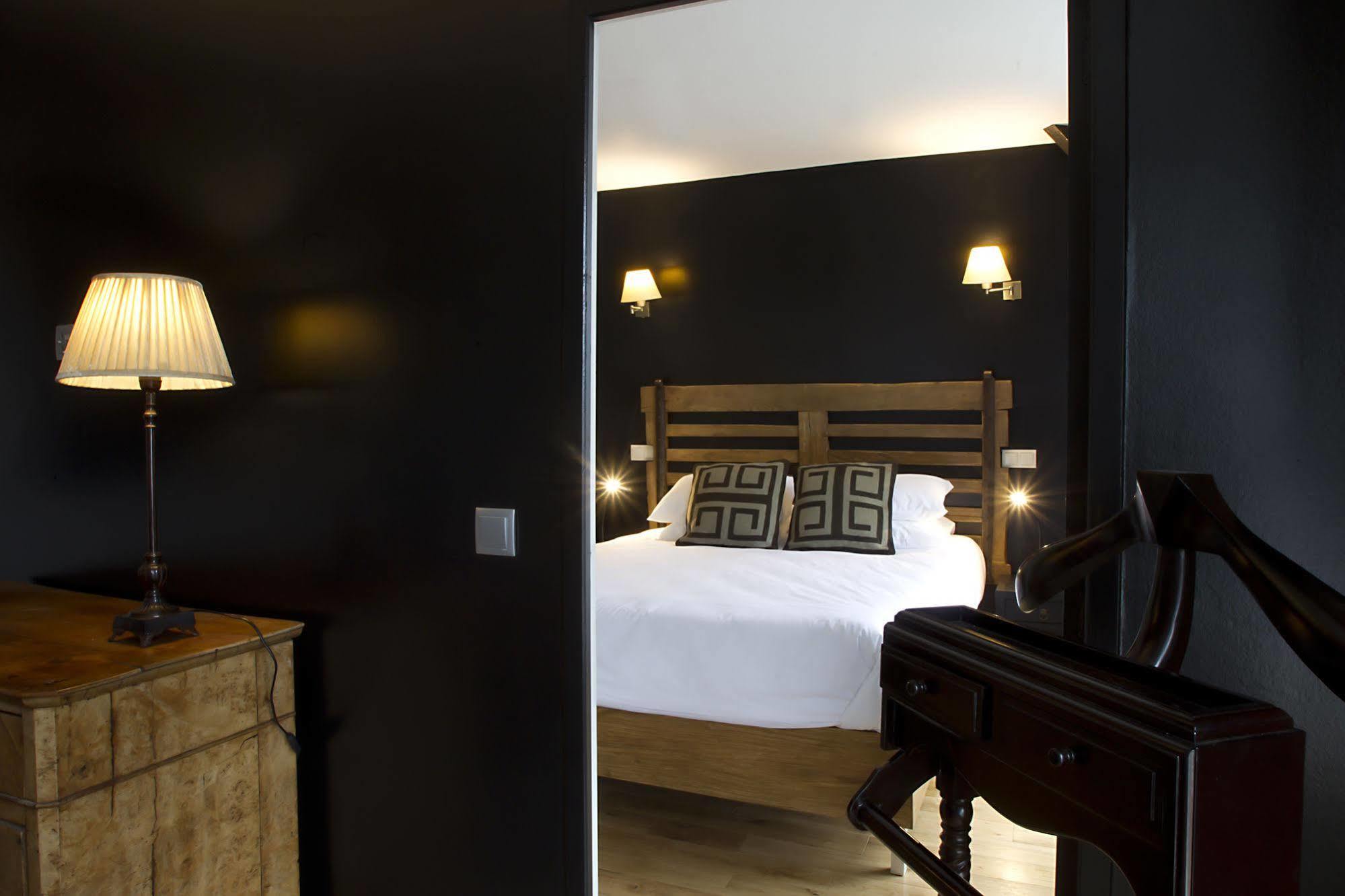 Boutique Hotel Valezieux โรเชอร์กอร์บง ภายนอก รูปภาพ