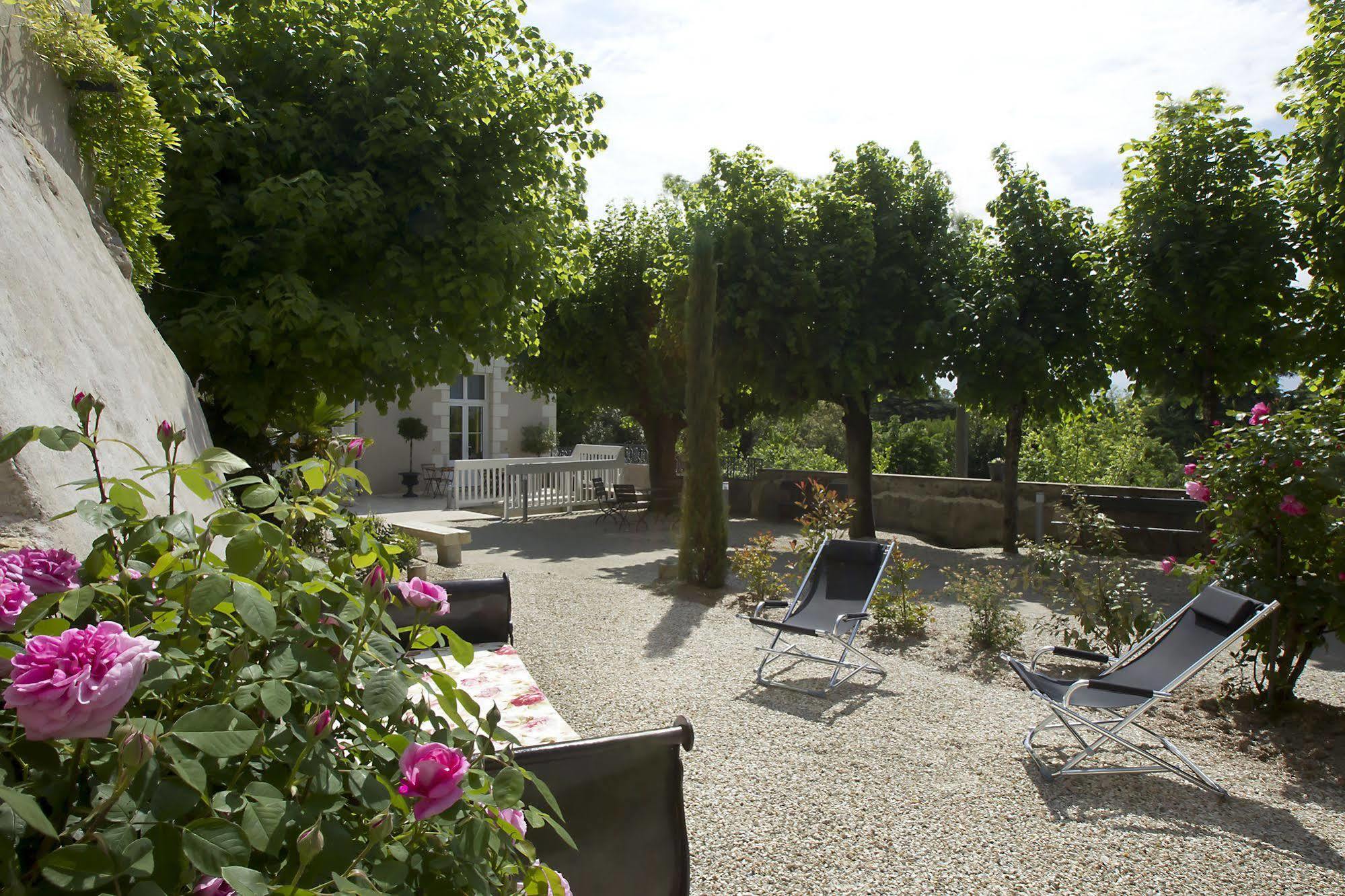 Boutique Hotel Valezieux โรเชอร์กอร์บง ภายนอก รูปภาพ